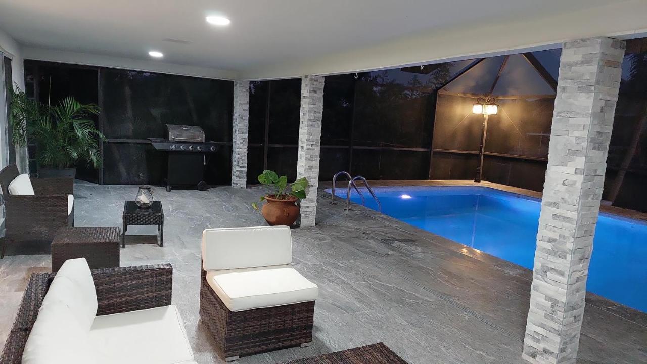 Cape Coral Mini Palace Екстер'єр фото